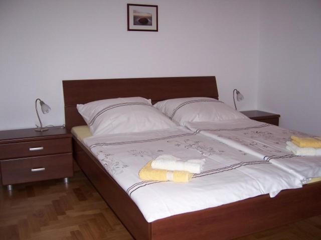 Ara-Aradi Appartement Baška Buitenkant foto